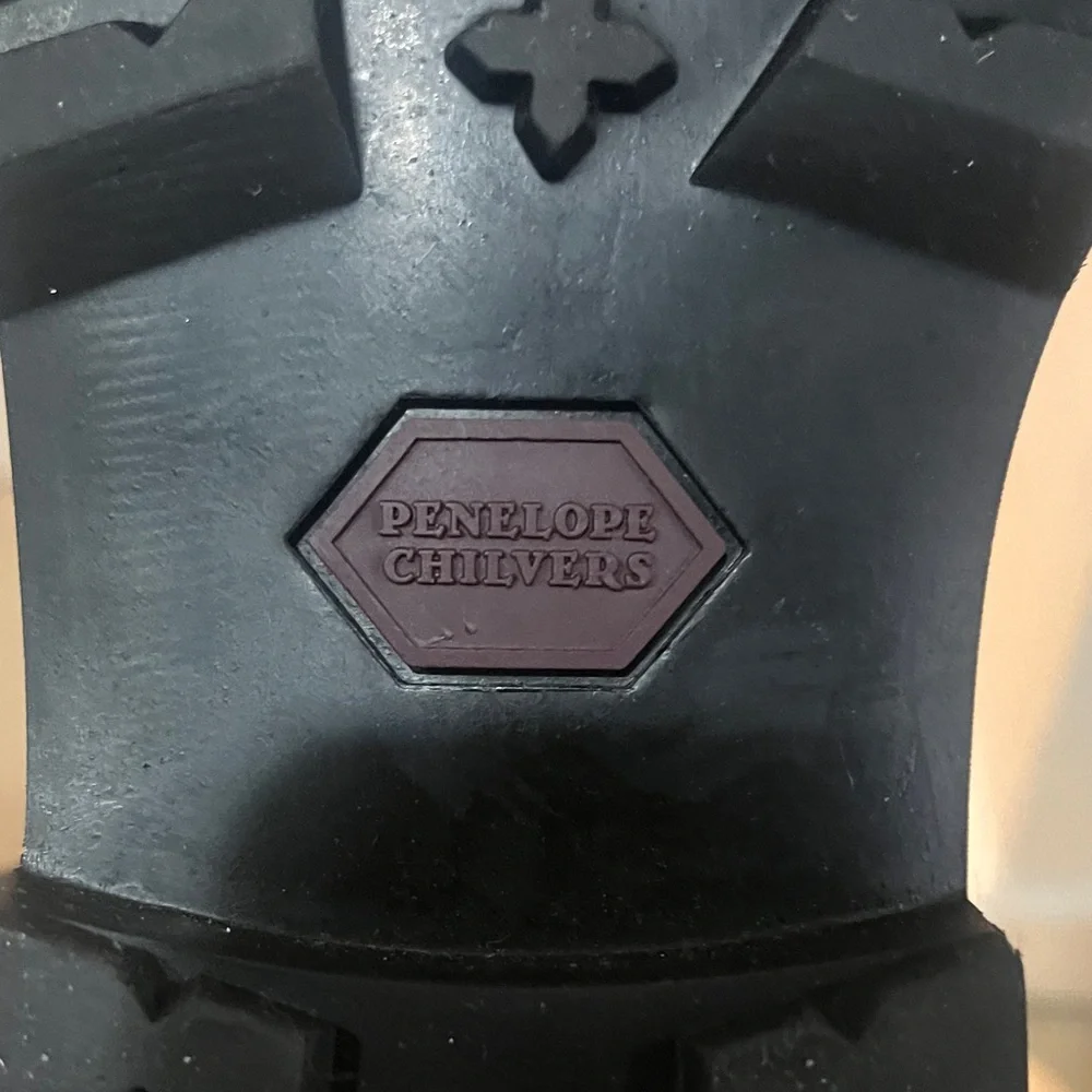 NWOT Penelope Chilvers Olive Leather Ankle Boots with Tassel - Picture 5 of 8